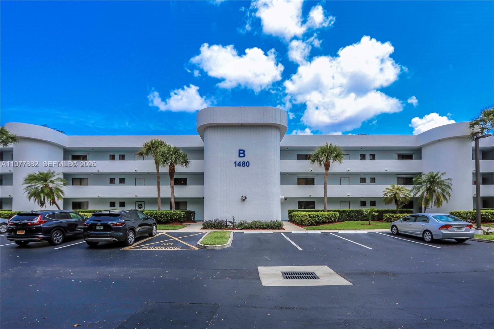 1480 Sheridan St # 26B, Hollywood FL 33020