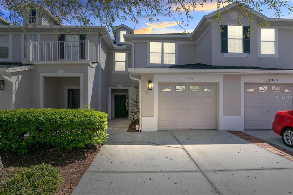 1321 FALLING STAR LANE