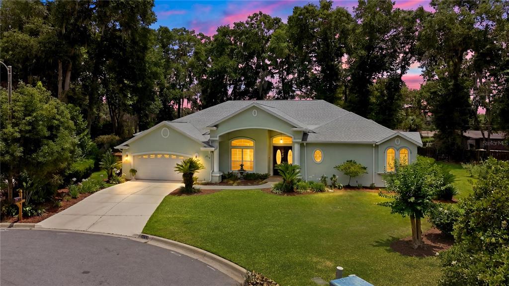 1818 SE 37TH PLACE