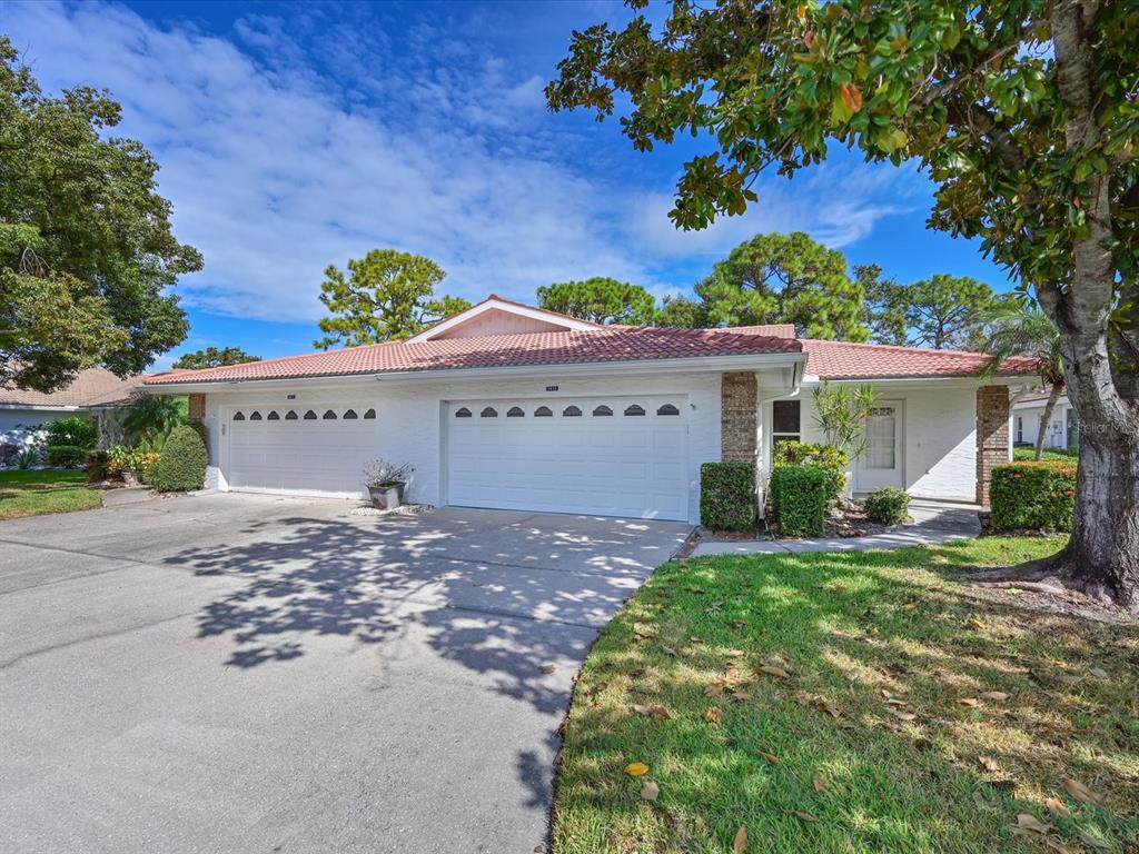 5613 GARDEN LAKES DRIVE UNIT 5613
