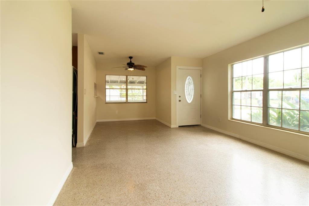 5116 ELDORADO DRIVE, TAMPA, FL — photo 3 of 19