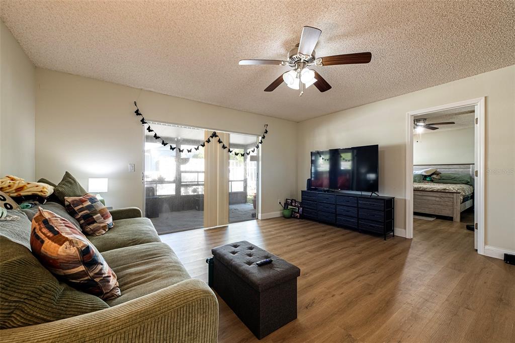 6401 CEDARBROOK DRIVE S, PINELLAS PARK, FL — photo 4 of 30