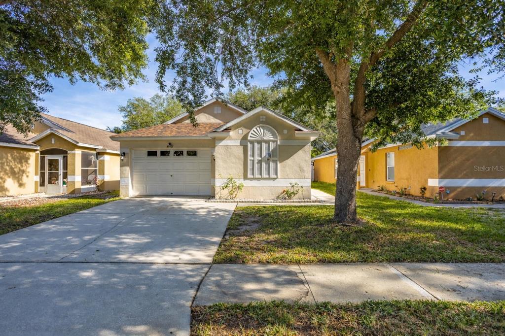 10401 LAKESIDE VISTA DRIVE
