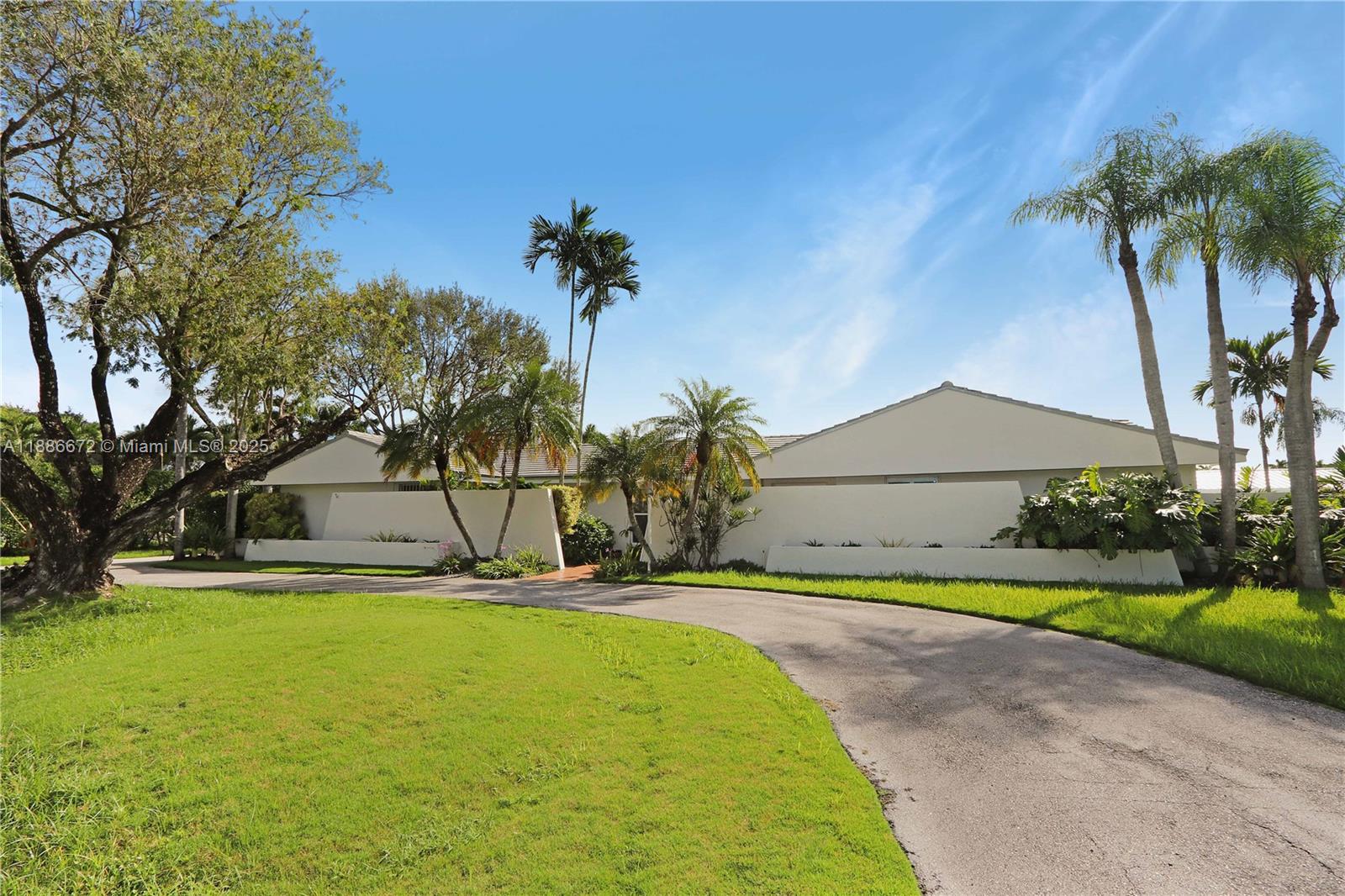 12445 SW 99th Ave, Miami FL 33176