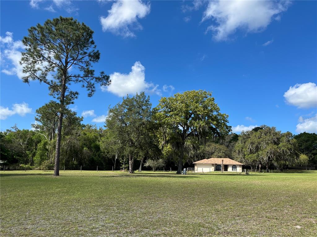 7478 CR 663, BUSHNELL, FL — photo 2 of 22