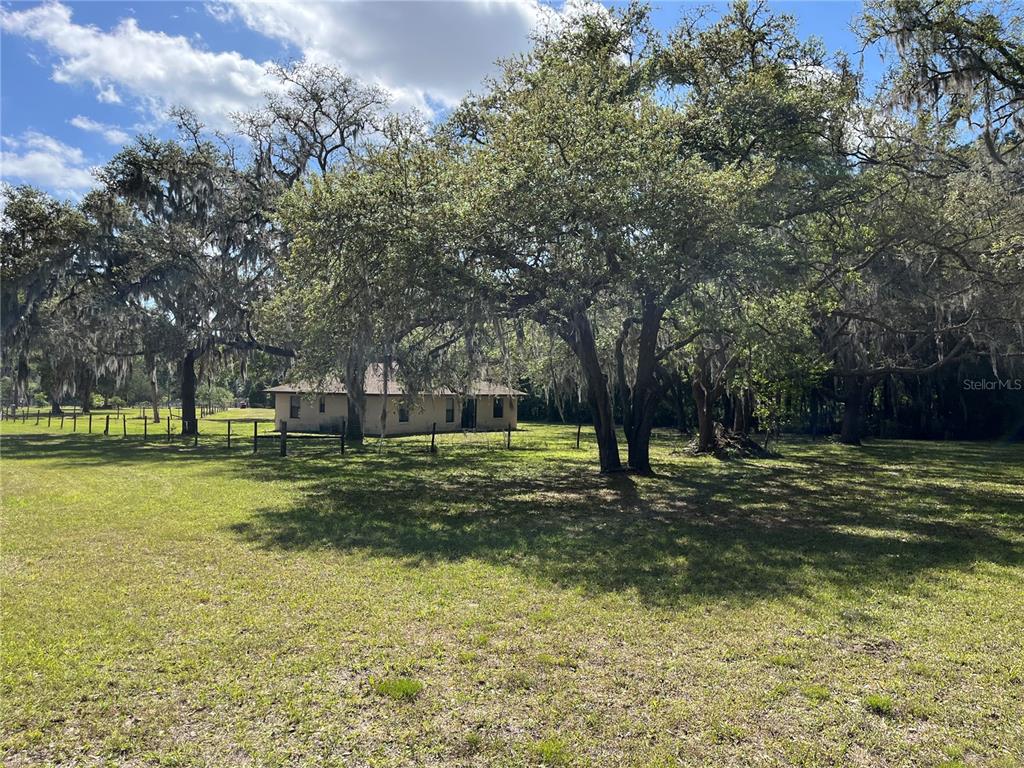 7478 CR 663, BUSHNELL, FL — photo 3 of 22