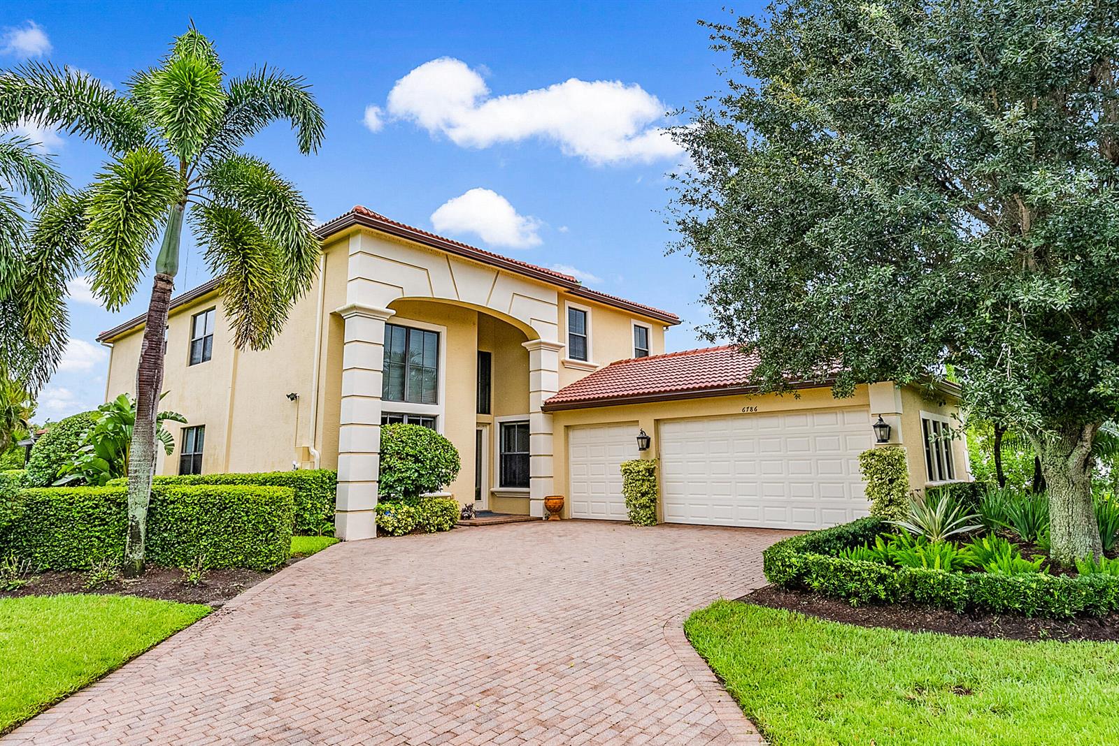 6786 Fox Hollow Drive, West Palm Beach FL 33412