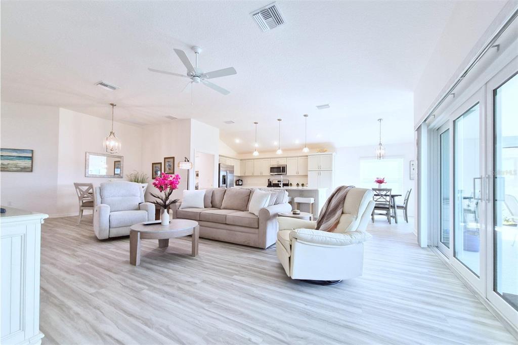 6244 HANNAN LOOP, THE VILLAGES, FL — photo 3 of 29