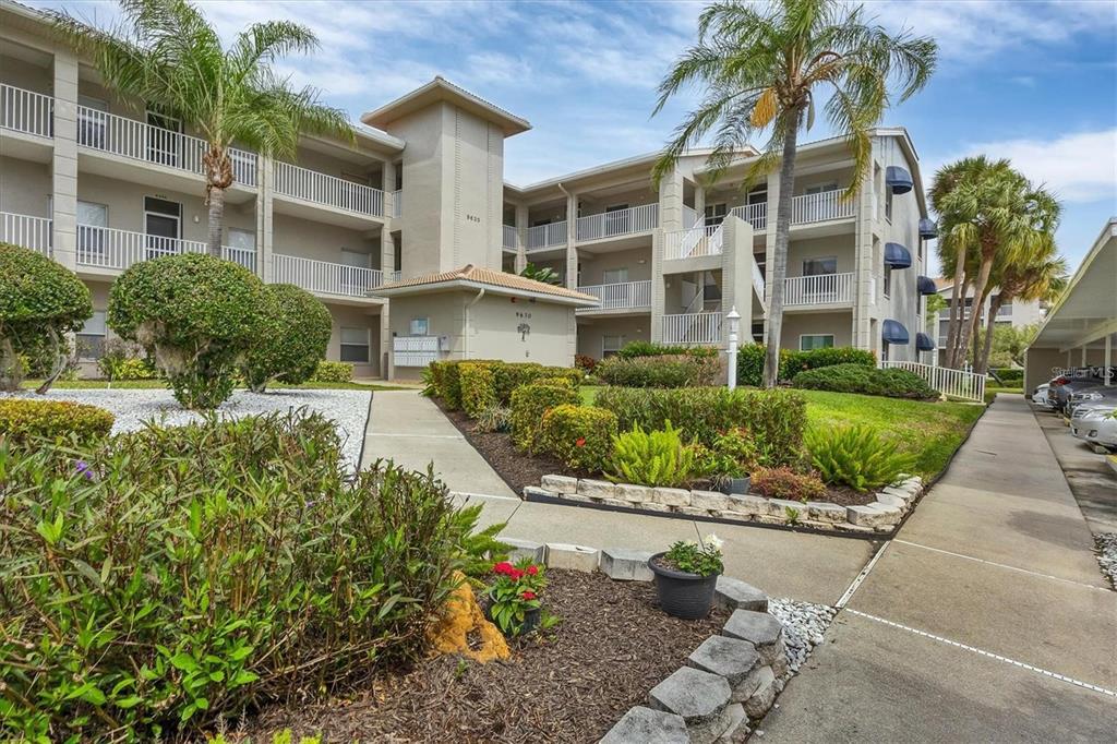 9630 CLUB SOUTH CIRCLE UNIT 6201