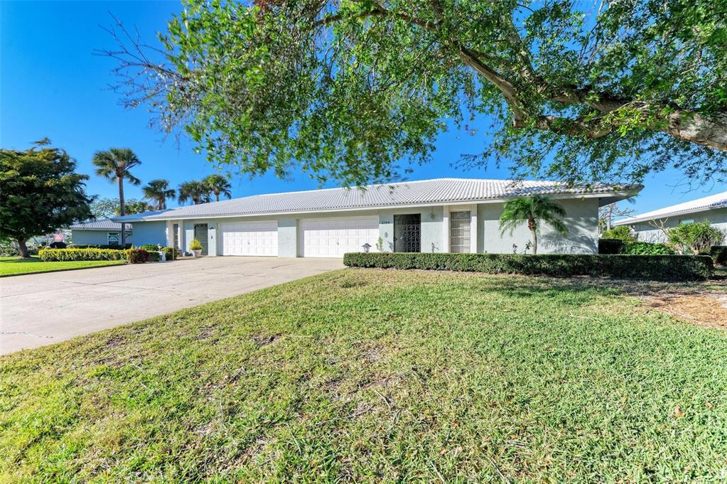 6704 11TH AVENUE W, BRADENTON, FL — photo 5 of 30