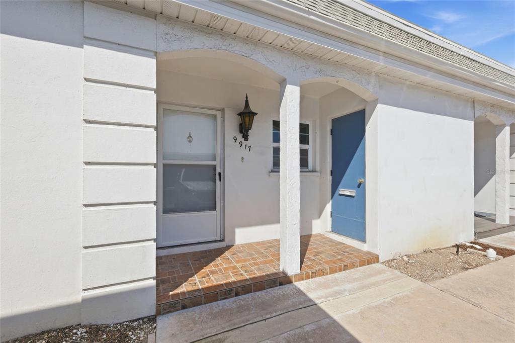 9917 DESOTO COURT UNIT 9917