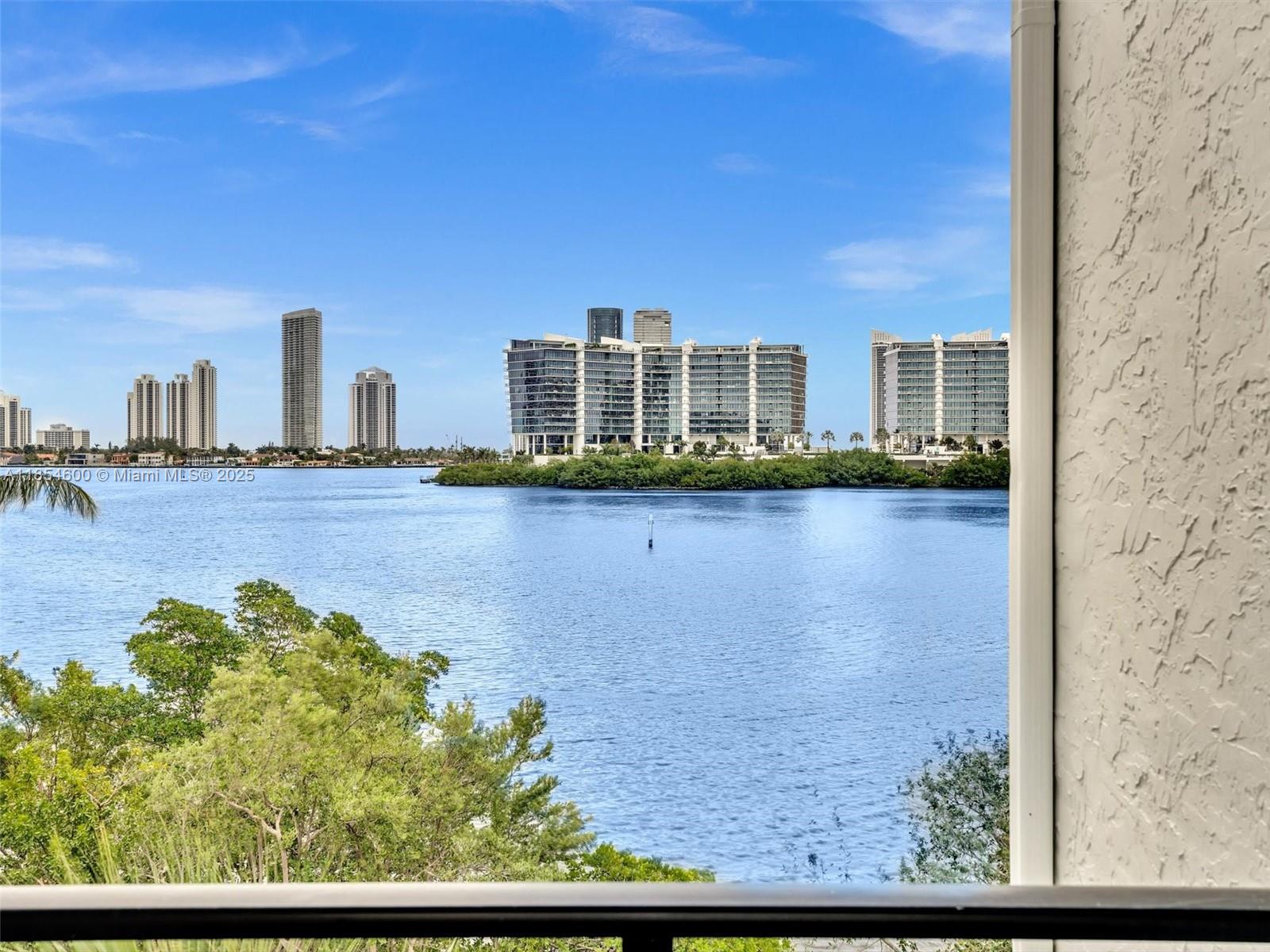 3255 NE 184th St # 12406, Aventura FL 33160
