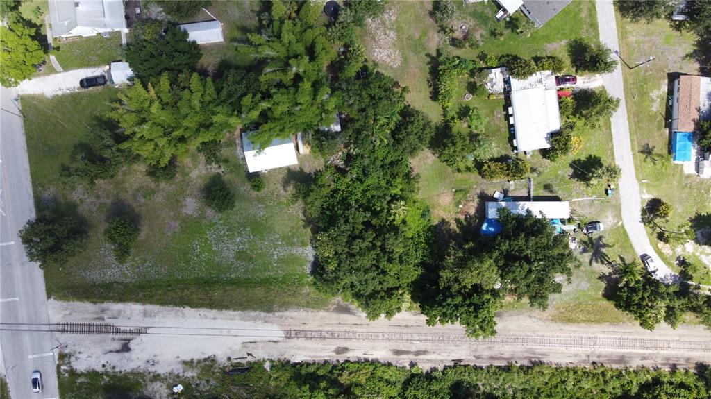 1605 GRIFFITH AVENUE, PUNTA GORDA, FL — photo 3 of 4