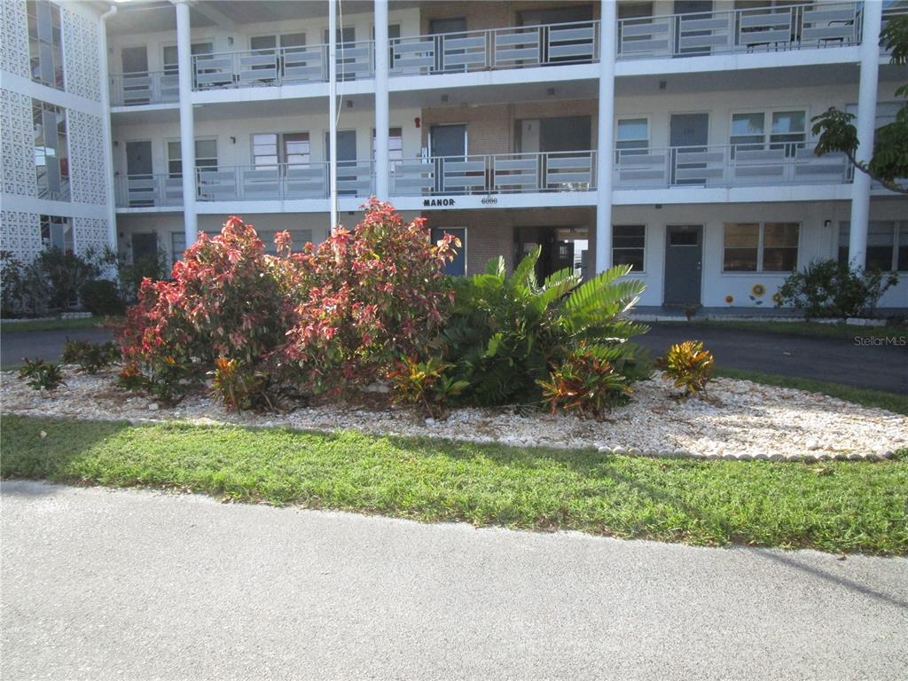 6000 20TH STREET N UNIT 129
