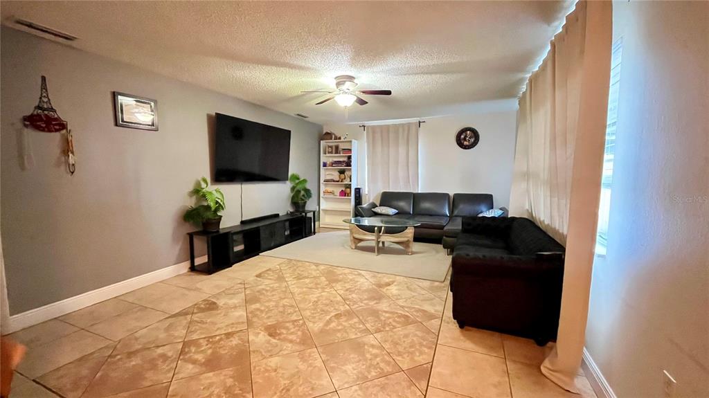 2615 CECILE STREET, KISSIMMEE, FL — photo 2 of 15