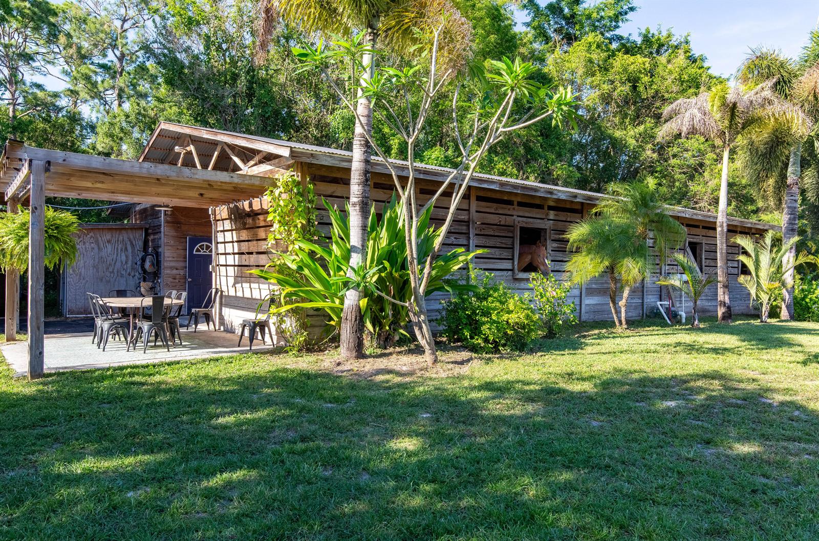 851 Hyde Park Road, FL 33470