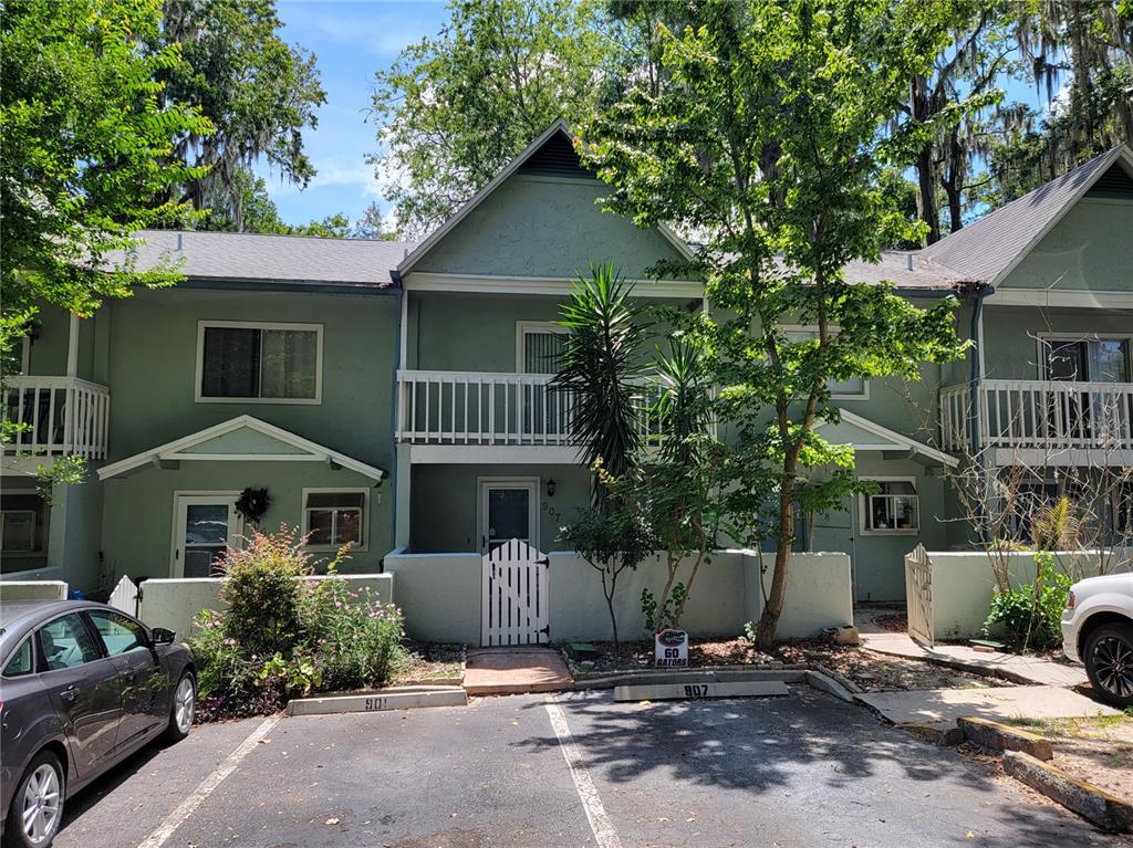 4411 SW 34TH STREET UNIT 907