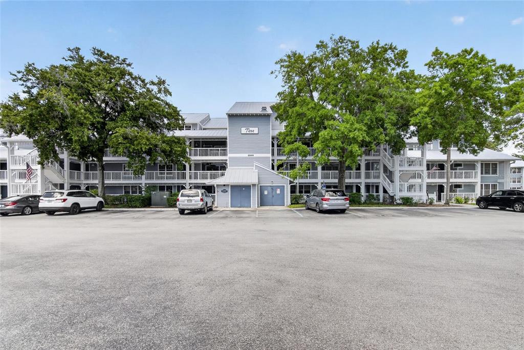2599 DOLLY BAY DRIVE UNIT 305