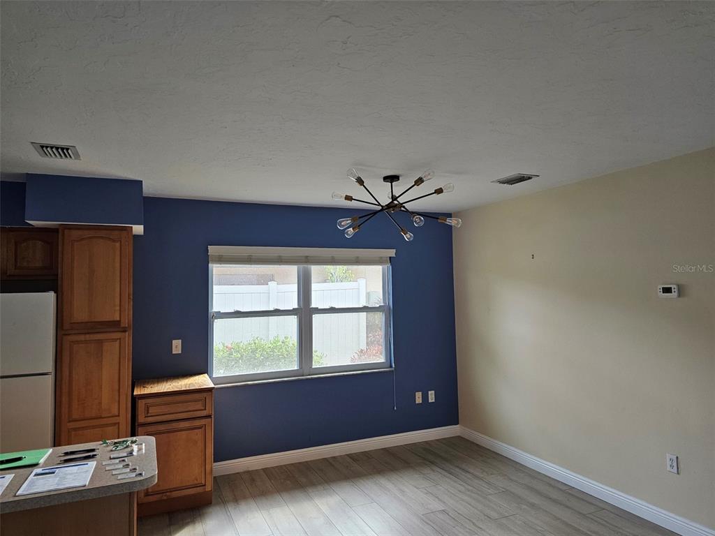 3304 MCDILL ROAD, BRADENTON, FL — photo 5 of 23