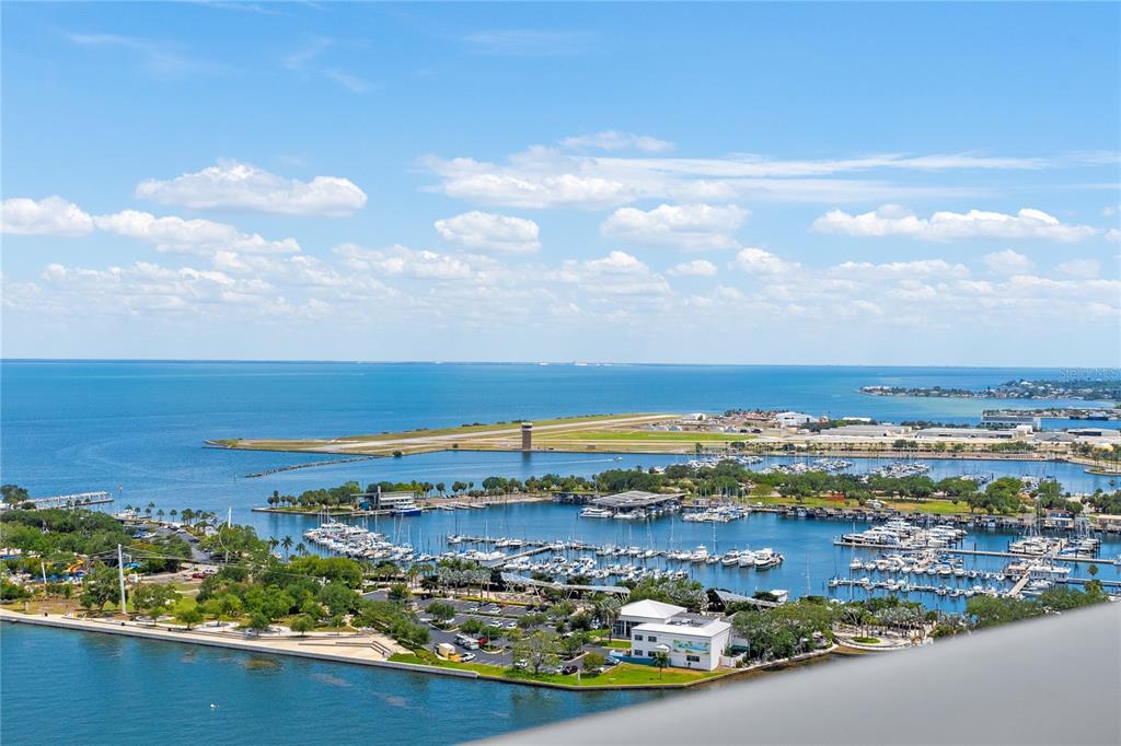 400 BEACH DRIVE NE UNIT 2605