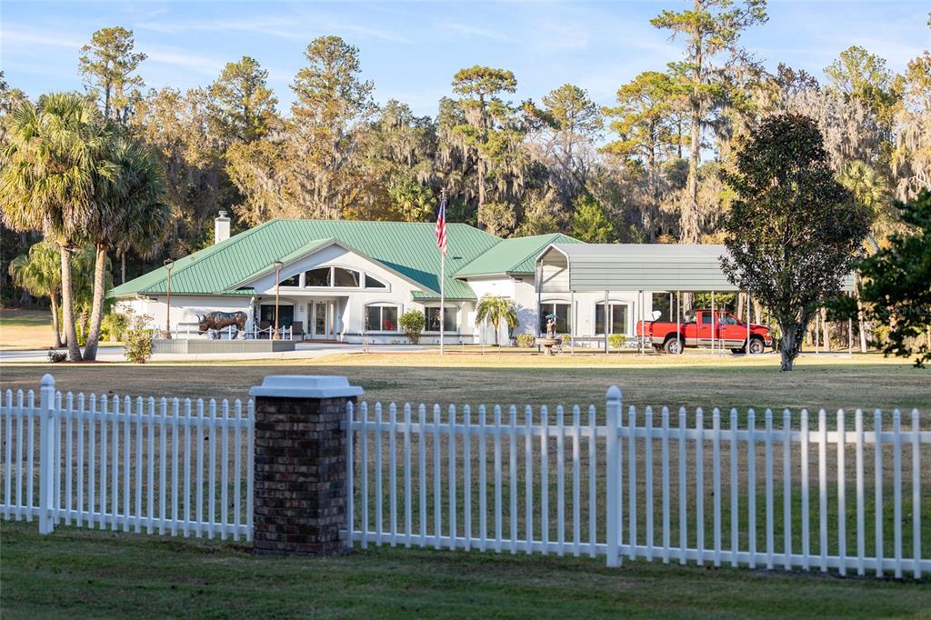 255 SW 96TH LANE, OCALA, FL — photo 4 of 30