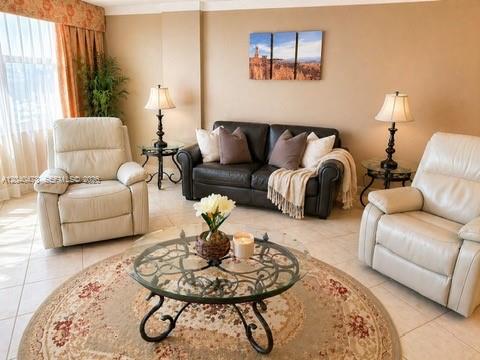 3725 S Ocean Dr # 1124, Hollywood FL 33019