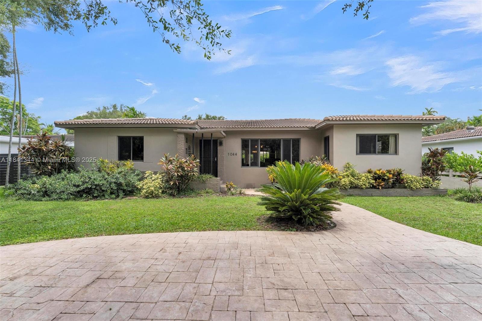 1044 NE 97th St, Miami Shores FL 33138