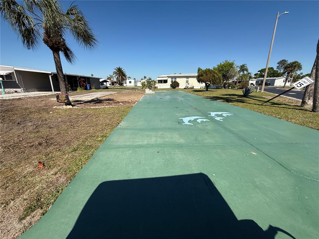 101 E SAINT LUCIA LOOP, APOLLO BEACH, FL — photo 2 of 3