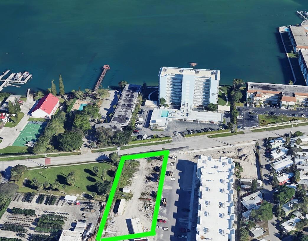 3139 Lake Shore Drive, Riviera Beach FL 33404