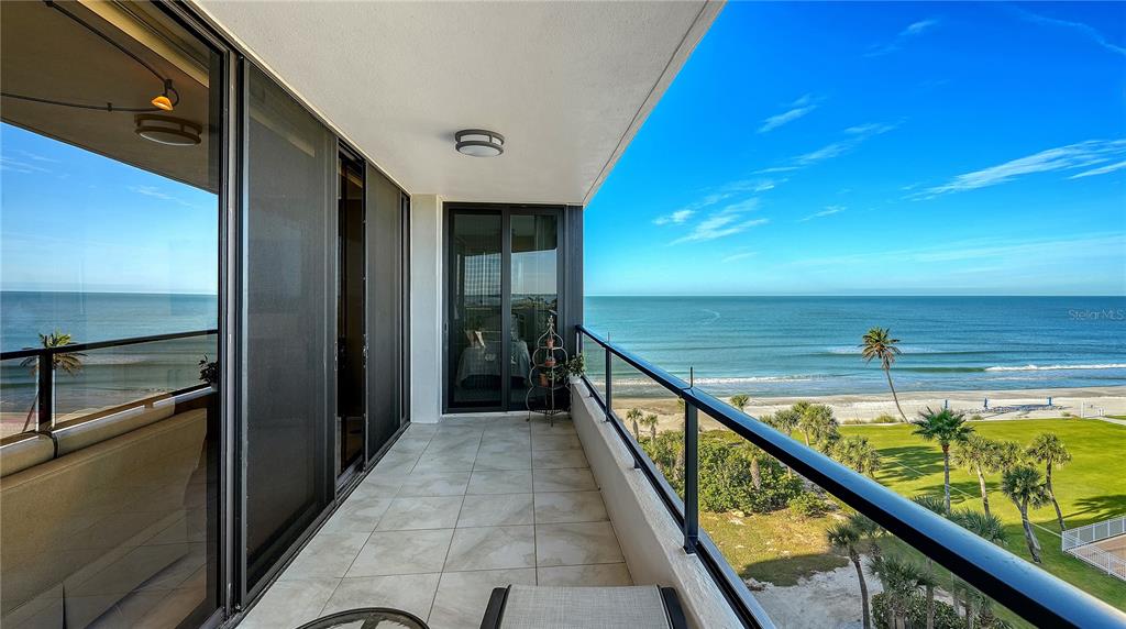 585 SANCTUARY DRIVE UNIT B502