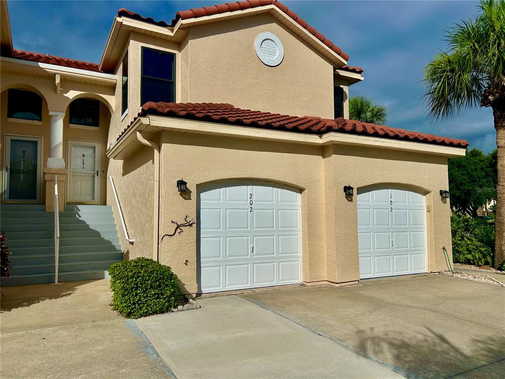 439 BOUCHELLE DRIVE UNIT 202