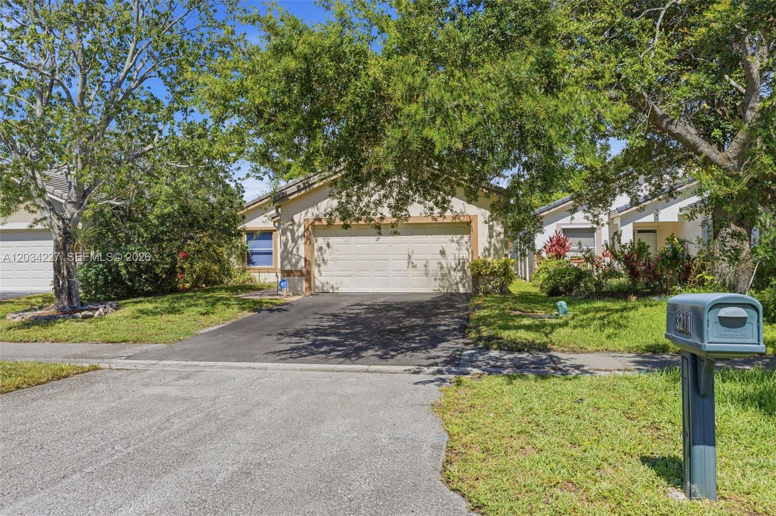 3211 NW 123rd Ave, Coral Springs FL 33065