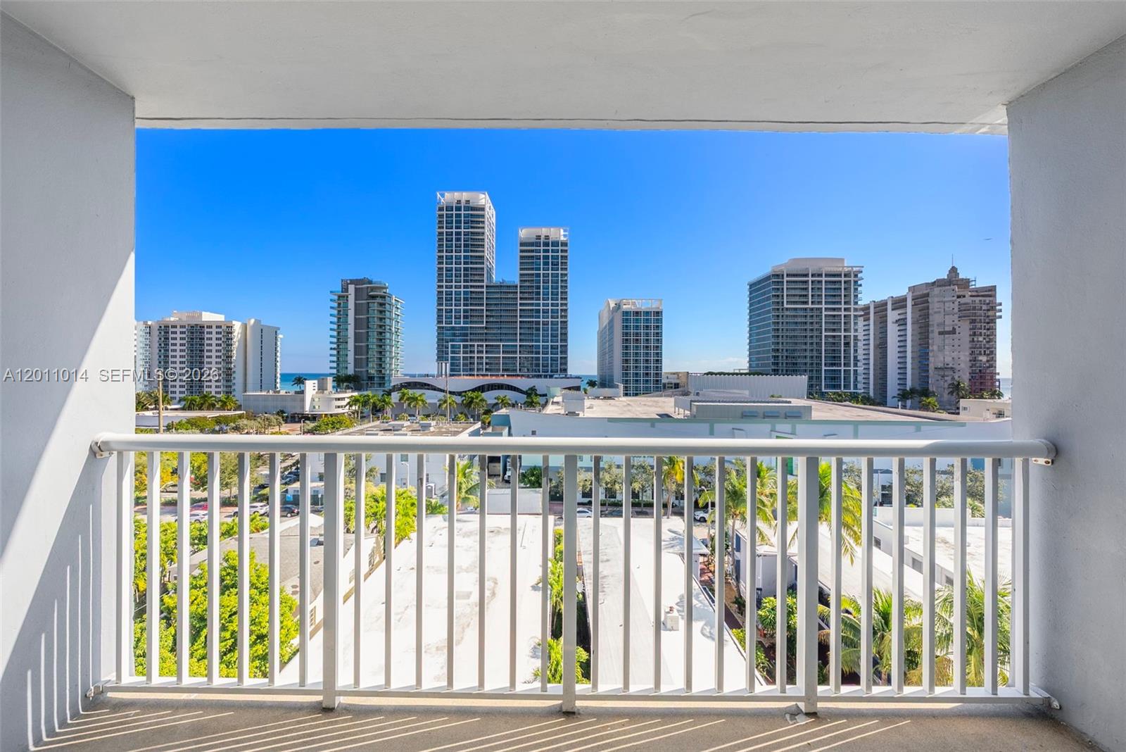 6855 Abbott Ave # 801, Miami Beach FL 33141