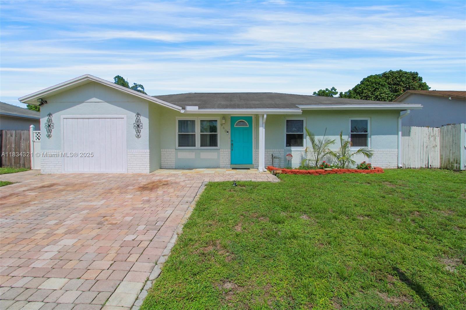 960 SW 83rd Ave, North Lauderdale FL 33068