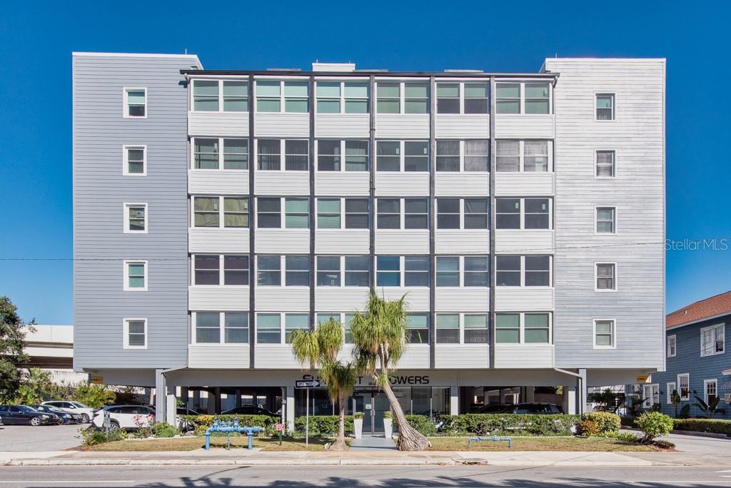841 4TH AVENUE N UNIT 64