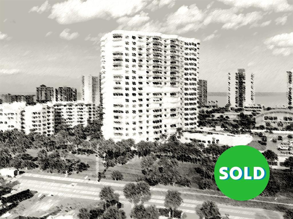 2 OCEANS WEST BOULEVARD UNIT 704