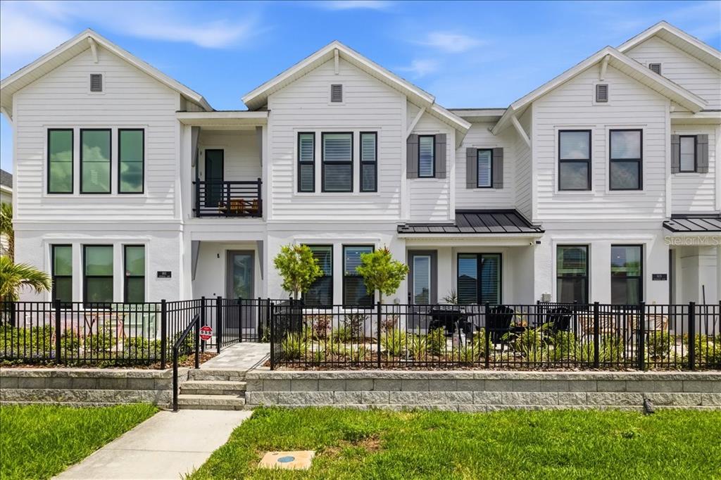 1615 SPRINGWELL LANE