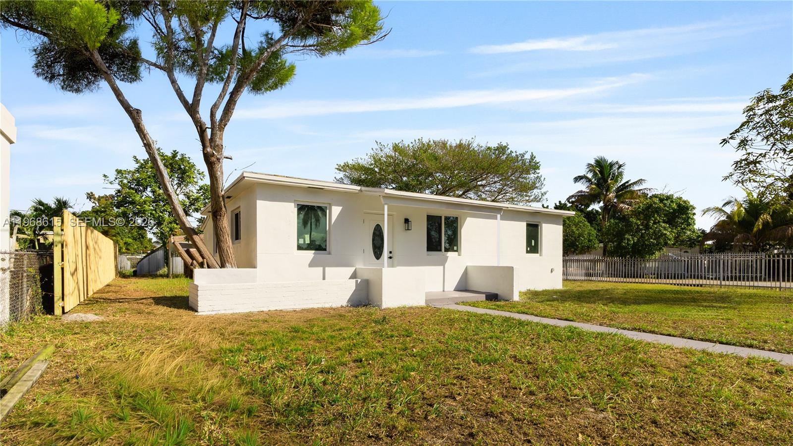 1735 NW 126th St, Miami FL 33167