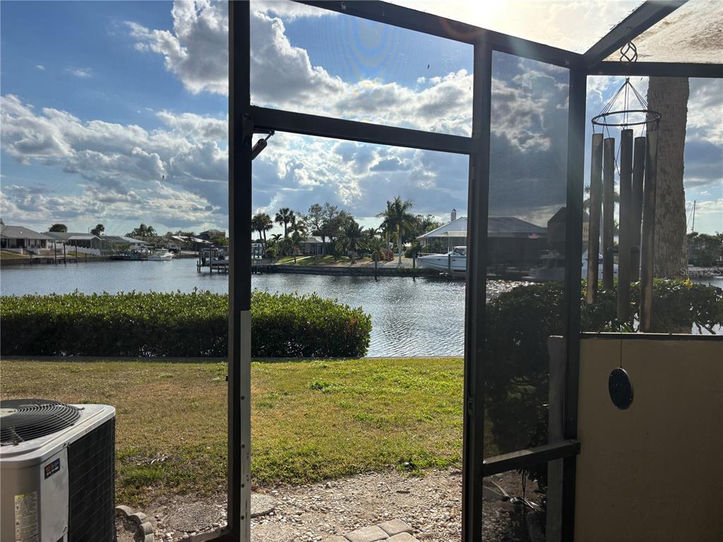 1028 APOLLO BEACH BOULEVARD UNIT 11, APOLLO BEACH, FL — photo 5 of 30