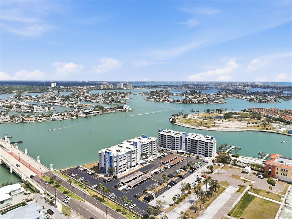 450 TREASURE ISLAND CAUSEWAY UNIT 310