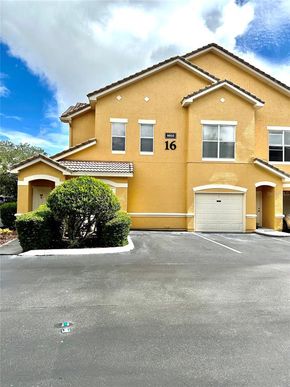 8855 VILLA VIEW CIRCLE UNIT 105