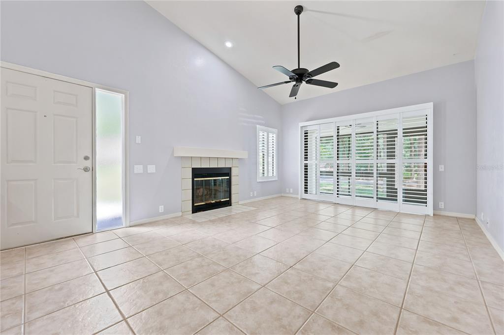 4039 NW 23RD CIRCLE, GAINESVILLE, FL — photo 5 of 30