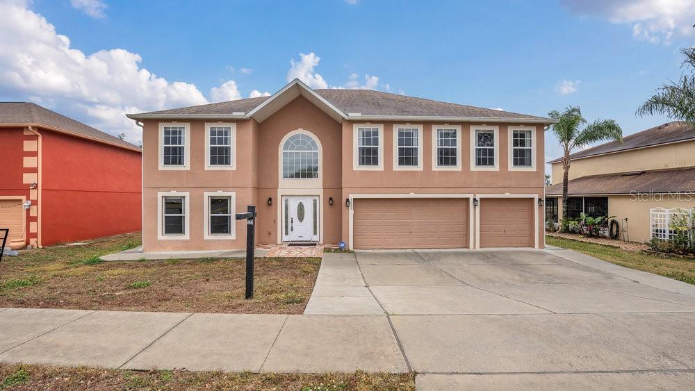 3433 GLOSSY LEAF LANE