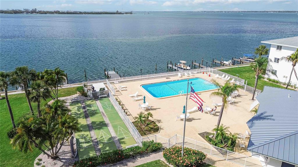 769 JOHN RINGLING BOULEVARD UNIT 2, SARASOTA, FL — photo 3 of 30