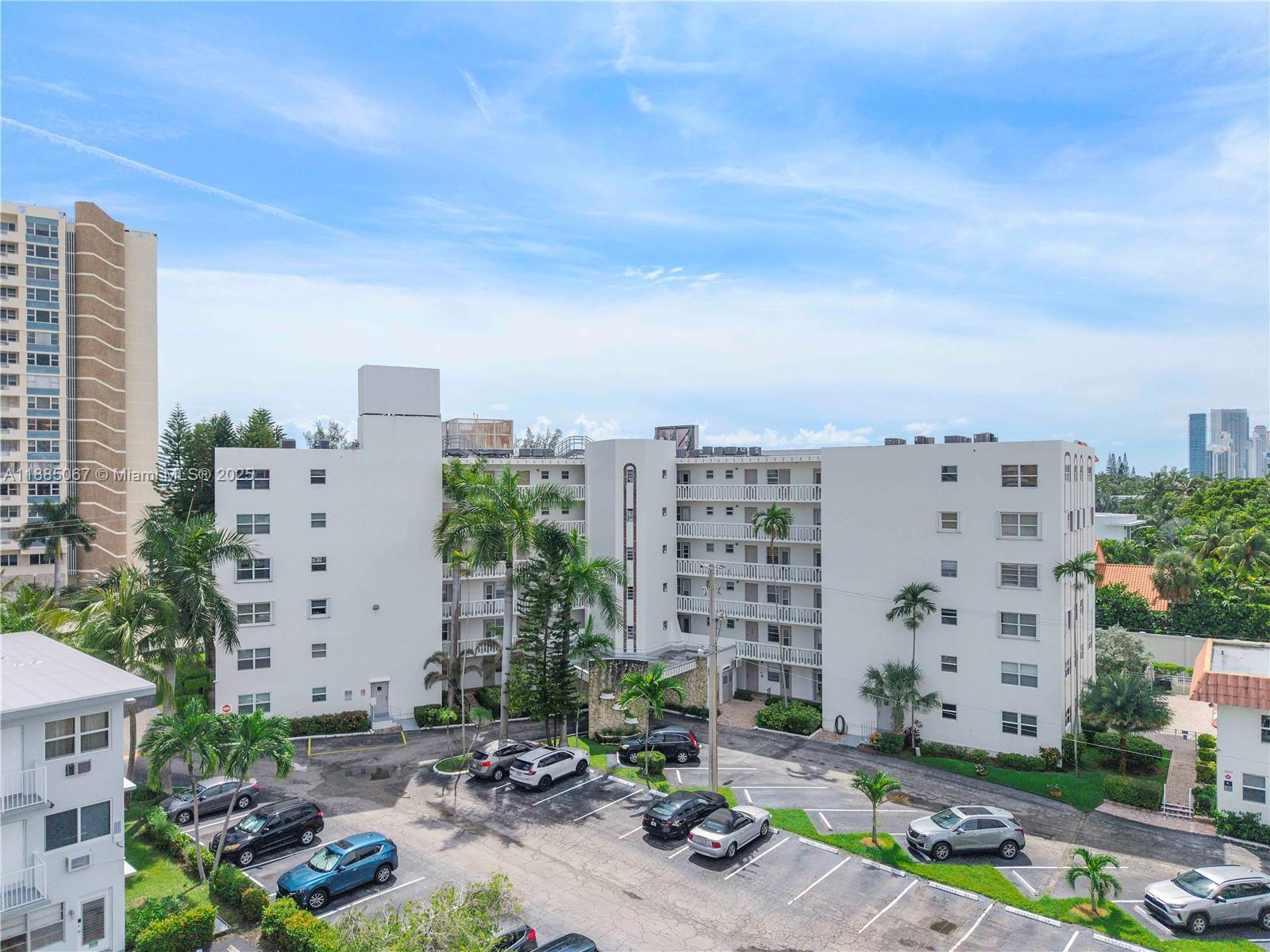 3199 S Ocean Dr # 206, Hallandale Beach FL 33009