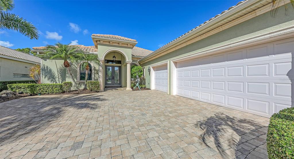 8832 ENCLAVE COURT
