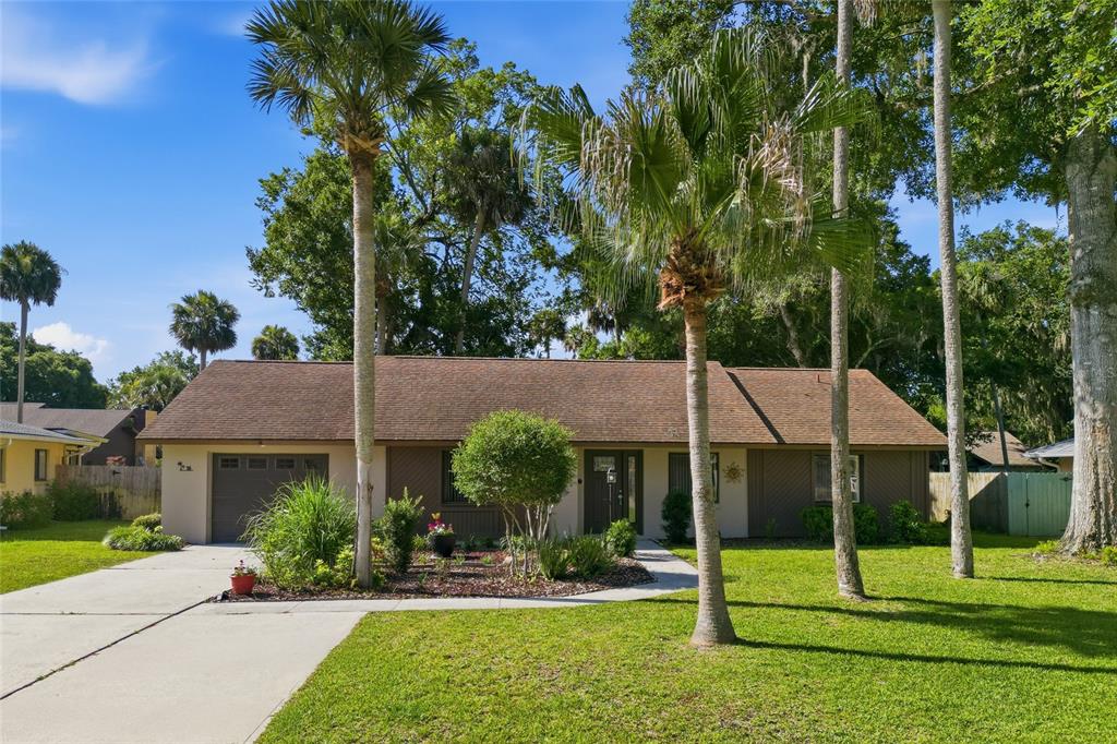 16 BLAKETOWN PLACE