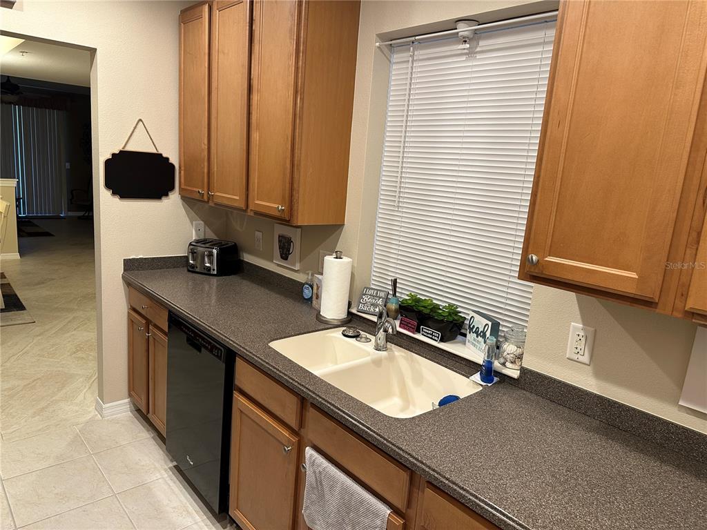 4241 OVERTURE CIRCLE UNIT 447, BRADENTON, FL — photo 5 of 30