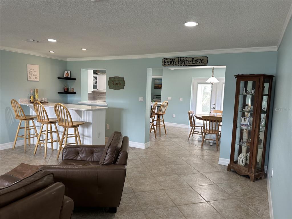 2287 CAROLYN DRIVE, DUNEDIN, FL — photo 3 of 30