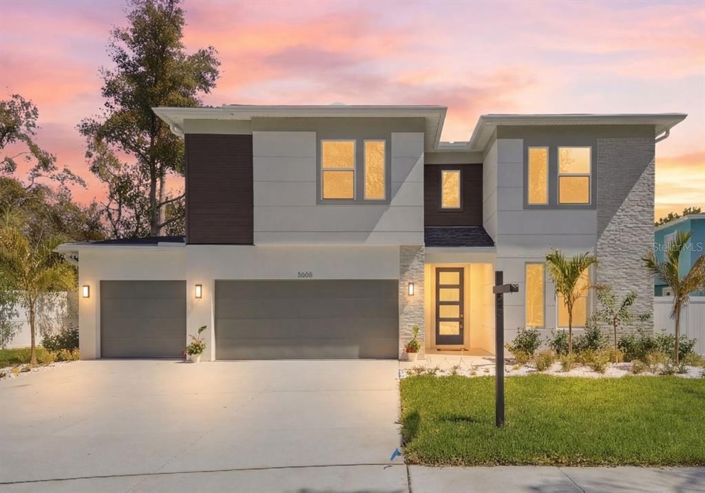 3608 E TAMPA CIRCLE